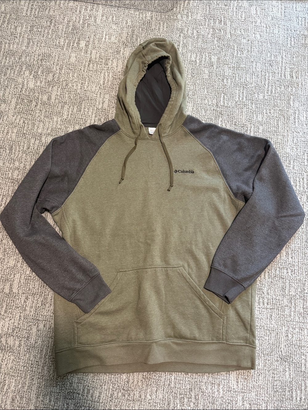 Columbia Olive Green & Charcoal Two-Tone Hooded Pullover